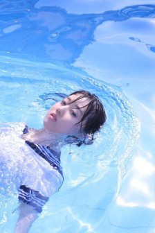 女性全身精油按摩