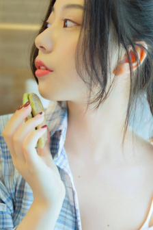 男生被女 生狂整视频