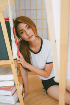 黑狱圣女